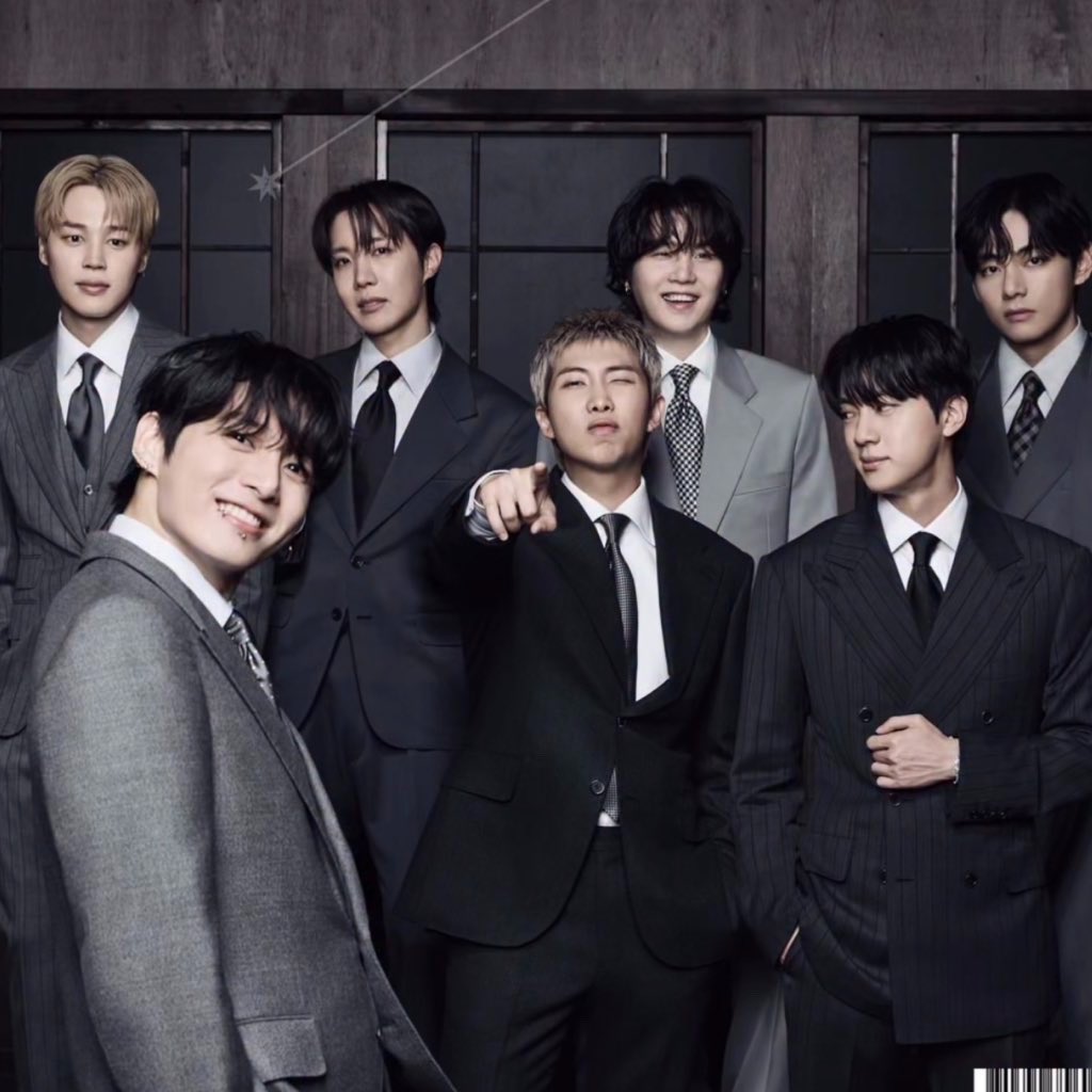 btschartsxdaily's tweet photo. 📊| #BTS_ARIRANG re-enters to Top 10 at #10 (+1) on the Worldwide iTunes Album Chart ! 🌎

🔥 KEEP BUYING ARMYS 🔥
CONGRATULATIONS BTS https://t.co/9s0bSIr444