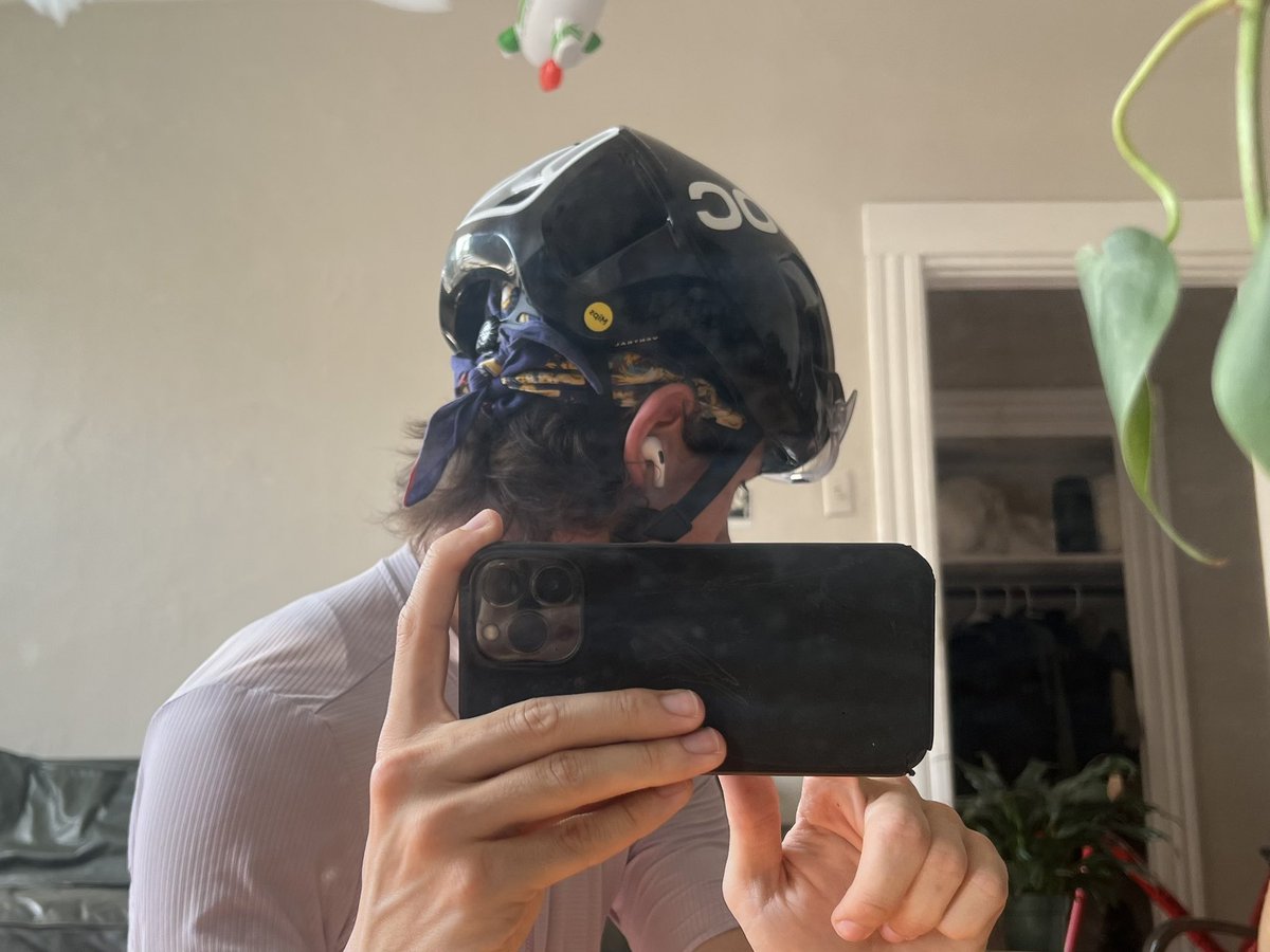 iagabow's tweet photo. Fuck a cycling cap it’s Kapital under my shit https://t.co/o6Re3WBTtF