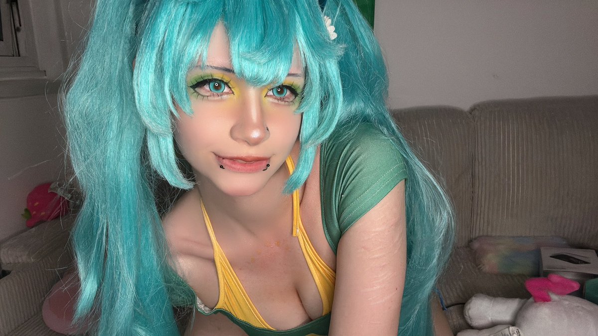 bexxbunni's tweet photo. haiii everyone :3 https://t.co/3mvafRhu9G