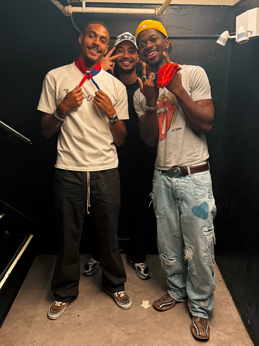 SandyC_Official's tweet photo. Zoes ❤️🇭🇹 https://t.co/ALUTkGDIQW