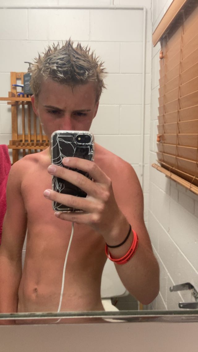 EvanHaw61378618's tweet photo. #young #gay #boy https://t.co/X7ABAsHKxk