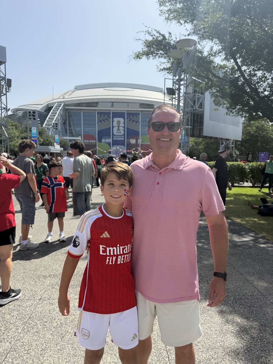 mtmarshall13's tweet photo. Sometimes you just got to do cool sports things with your kid!  @SportsSturm https://t.co/adR2TqhUXA