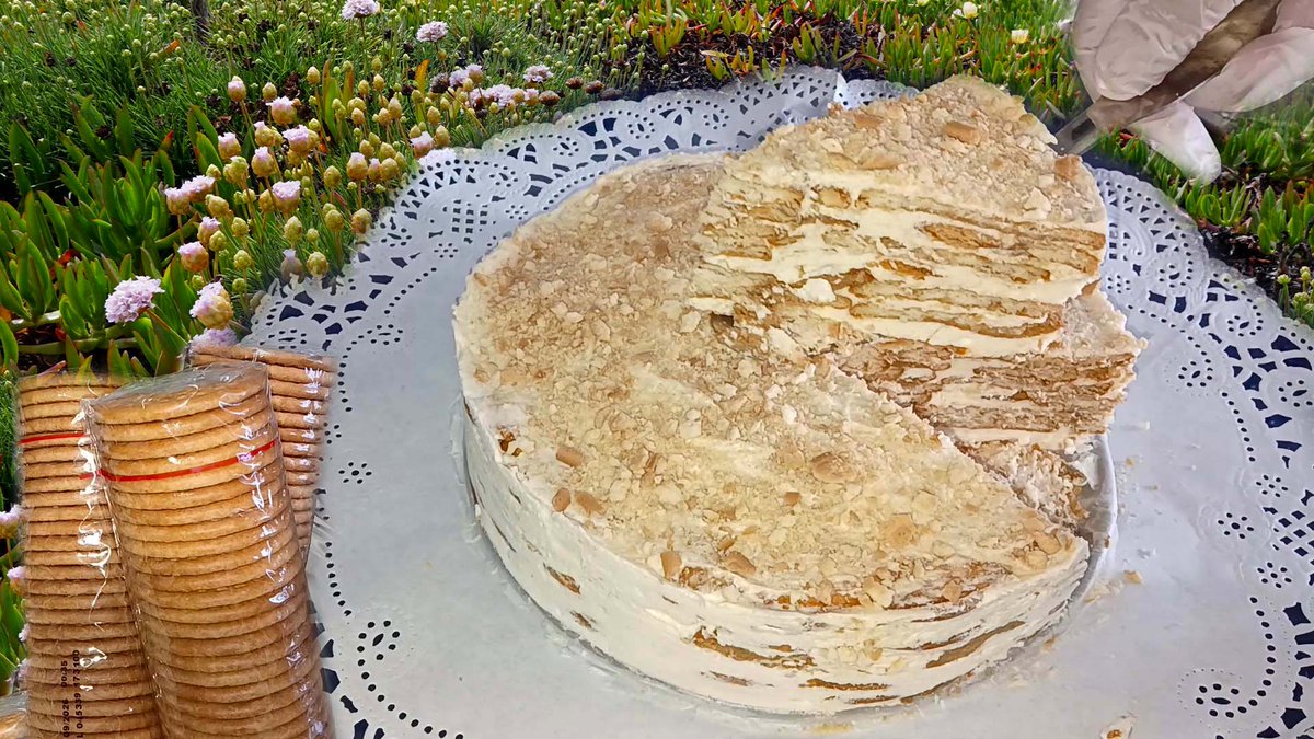 CocineraSenora's tweet photo. Bolo de bolacha tarta o pastel portugués (https://t.co/MpZSVtNjyg)😋🙌🥰 https://t.co/3pTGI6eTt1