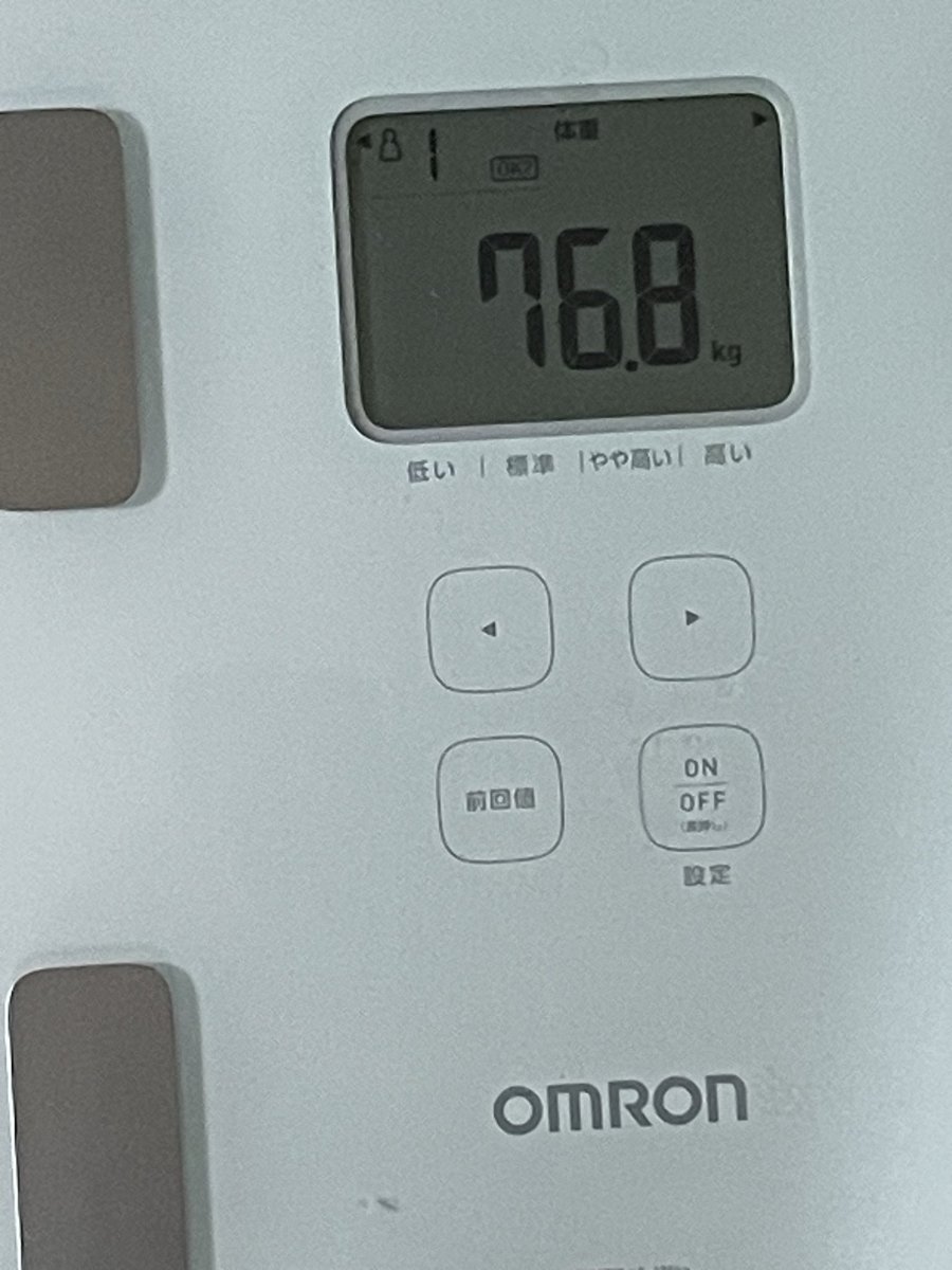 okioki88888's tweet photo. 糖尿病測定
次回検査8/27
マンジャロ5mg5本目
今日の体重
76.8kg➖300g https://t.co/Wpku2tLf2Q