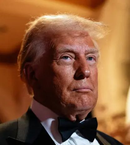GOP__Ls's tweet photo. 🚨 Trump just lost his final appeal in the E. Jean Carroll case.

The jury's finding that Trump r*ped her now stands, along with the $5 million verdict. https://t.co/mBYHq7M0kp