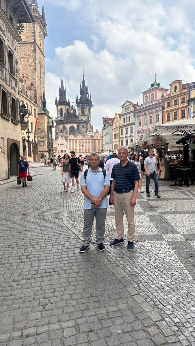 bkrgct's tweet photo. Prag, Çekya https://t.co/reyDYPmqbh