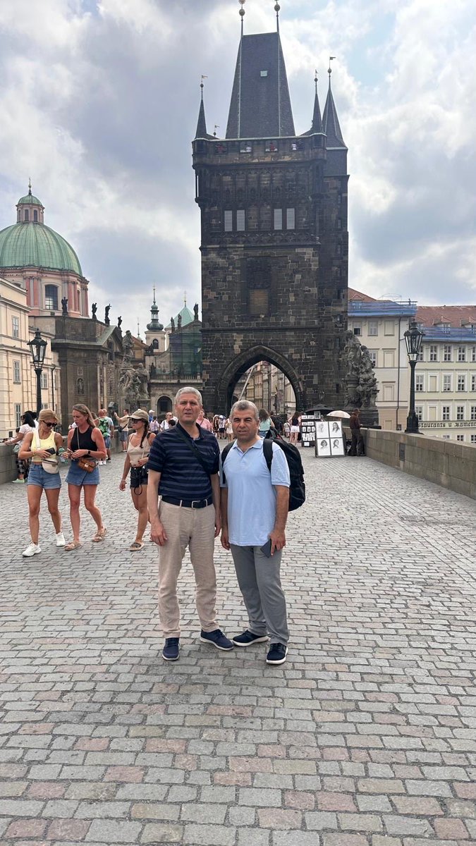 bkrgct's tweet photo. Prag, Çekya https://t.co/reyDYPmqbh