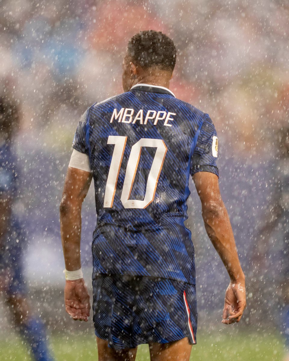 zinman104's tweet photo. 📺 FRANCE VS SWEDEN

MATCH LINK 🔗 https://t.co/aYLksFkXCY
Live Stream, Streaming, telegram, link

#FRASWE #france #sweden #suede #mbappe #telegram #worldcup https://t.co/l7nHneROn7