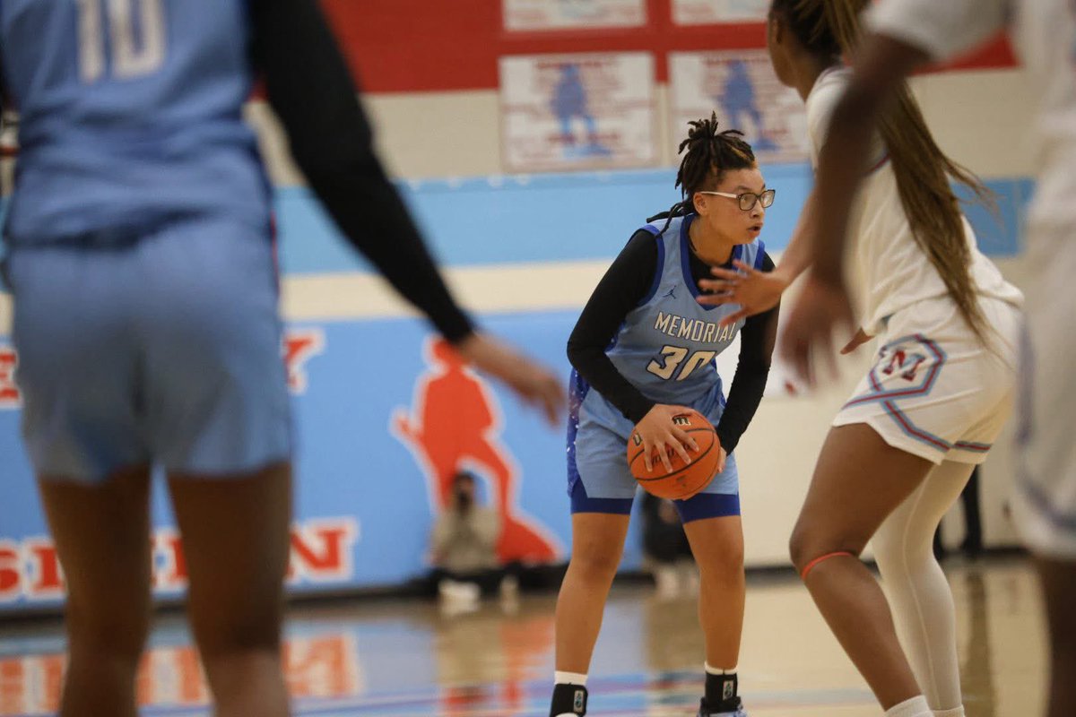 ZamiyaJohnson's tweet photo. I’m excited about the new connections 🤝🏾
🏀 Glad you are here for the journey…
“A trip down memory lane 🛣️ …. “
#Big30 #Lubbock #MemorialHighSchool #CO28 #ComboForward #Hubcity #WBB @CoachMegDzikas @Coach_BPhillips @Coach_Z_Antoine @TheMRR7 @recruitingboost @Mammoth_Recruit @RandyRosetta @PGHTexas @ACH_GBB @TXStateWBB @TXUKNIGHT
