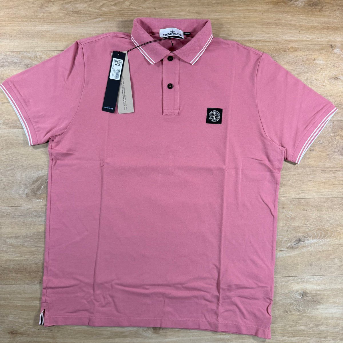 LABELMENSWEAR's tweet photo. Polo Shirts reduced to clear!

Shop here 👉🏼 https://t.co/e5CPeug3WU https://t.co/Fmjt4H35o4