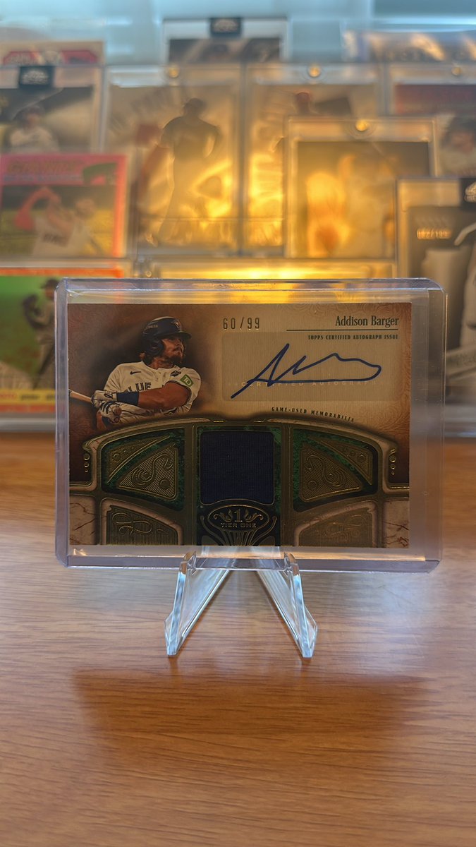 jivewun981's tweet photo. @CardPurchaser light mail day Addison 84/99 & 60/99 #topps #tierone #bluejays https://t.co/eUpyrA4AGm