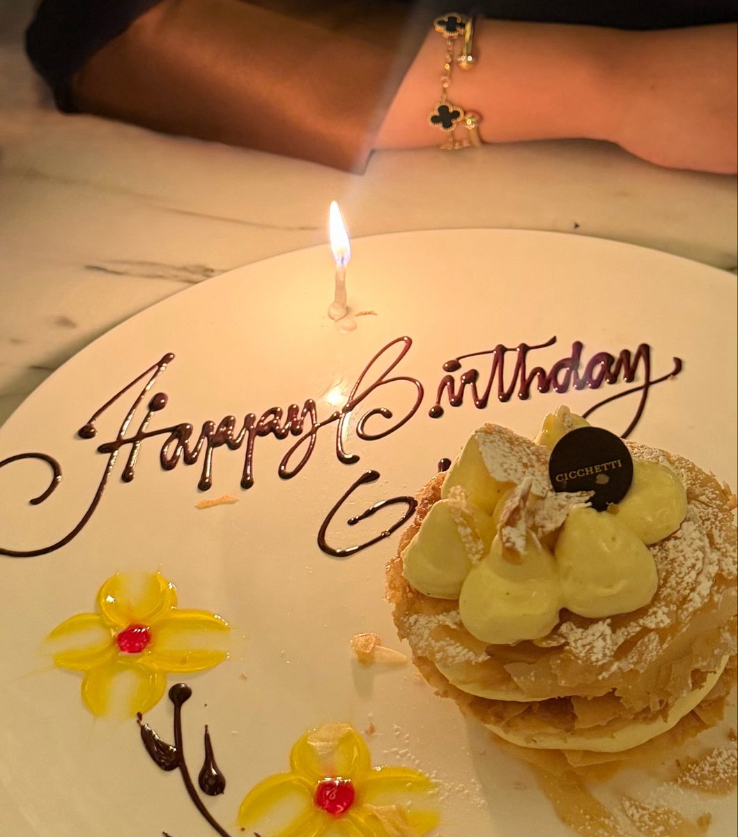 ghadaeim's tweet photo. June 2026 🎈 https://t.co/duwb47pR25