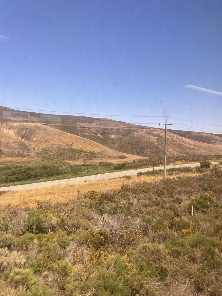 journaloardency's tweet photo. these hills these ocean side views are enough to keep me entertained also vssl radio helps https://t.co/8SI5o6416t
