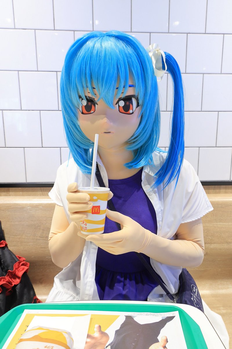LongDrinks_'s tweet photo. おひるやすみっ(⁠*⁠´⁠ω⁠｀⁠*⁠)🍔💕

#COSSAN #町田
🚩#マクドナルドアエタ町田店 https://t.co/pOKsJ0B2ZL