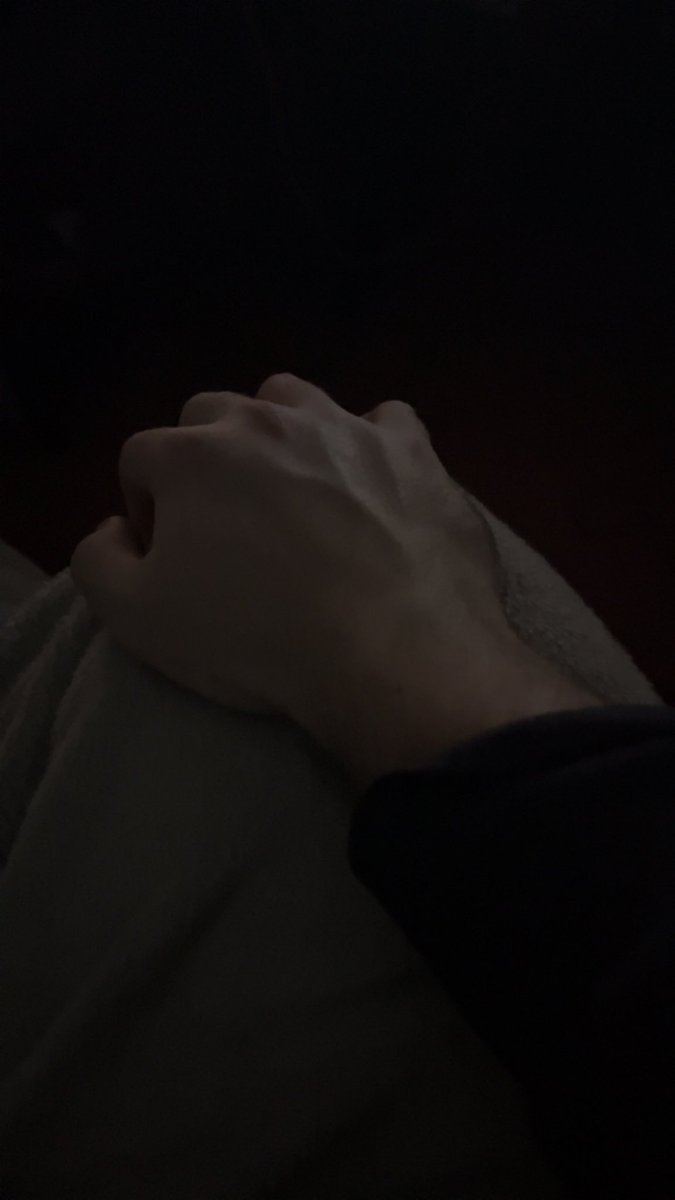 sirBeefyy's tweet photo. 🔥 29
🔥 UK
🔥 Dom
🔥 Soft &amp; hard kinks
🔥 book reader
🔥 Chunky dude
🔥 Anime Enjoyer 
MDNI!! 
Looking for moots like/ RT
DMs open &amp; active 💛
#nsfw #nsfwtw #nsfwtwt https://t.co/EpSkpXVeIM
