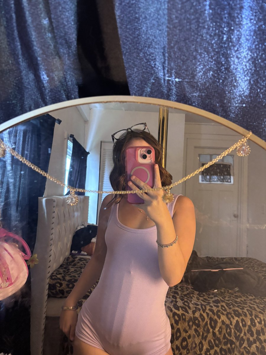 Empty4kilynn's tweet photo. Locked. Gagged. Forgotten. That’s what happens when you exist only for my amusement. No safe word, no mercy. Just ownership.
#ObeyOrSuffer #ChastityEnforced #OwnedByMistress #wataa #chudai https://t.co/5vFKmgo0Wu