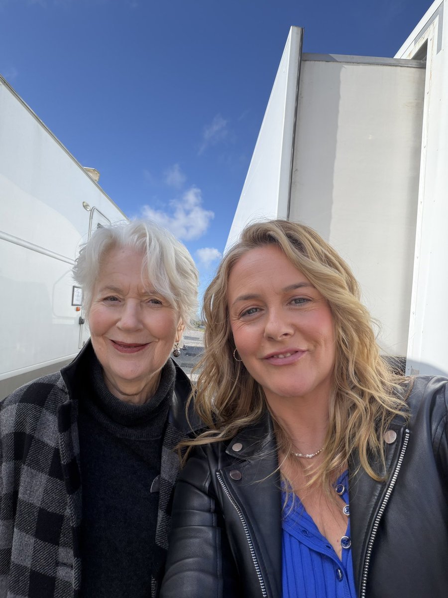 AliciaSilv's tweet photo. Reunited and it feels so good… 😍  with the fabulous #DearbhlaMolloy, my TV grandmother Isidora in #IrishBlood. https://t.co/AmUH0Lzx6B