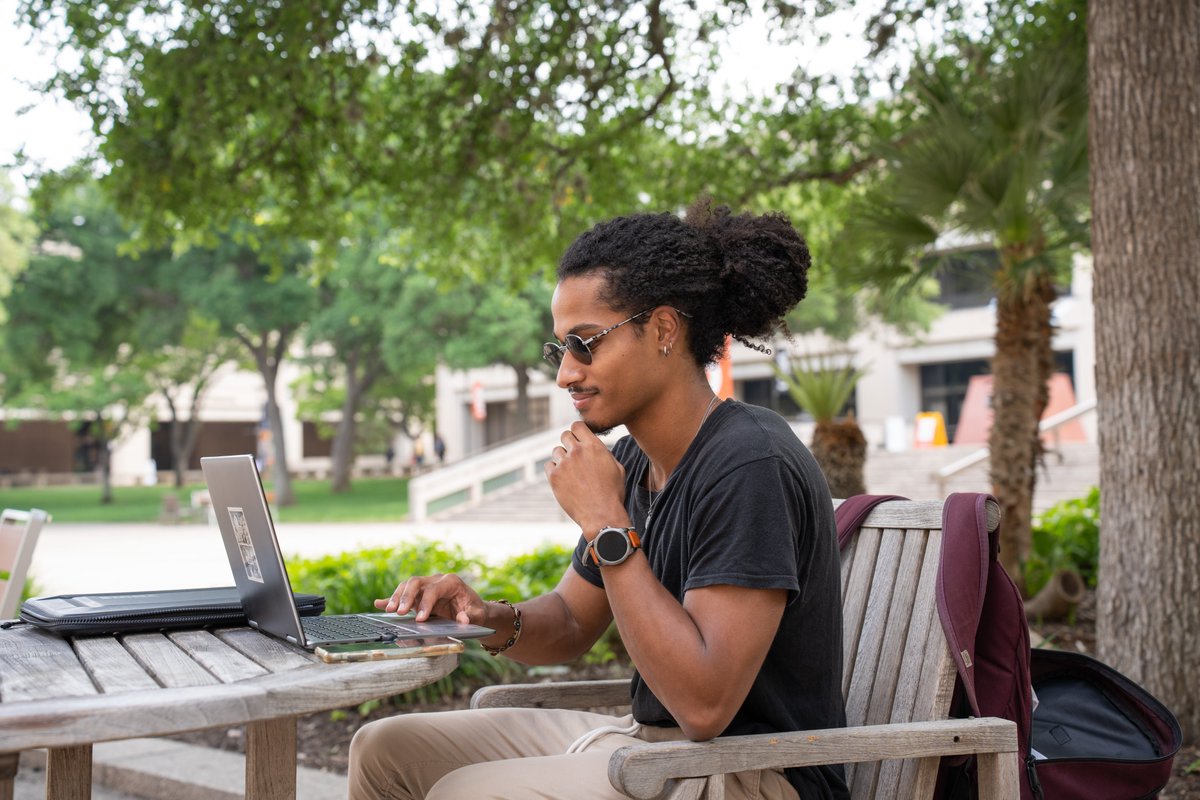 UT San Antonio Graduate School tweet media