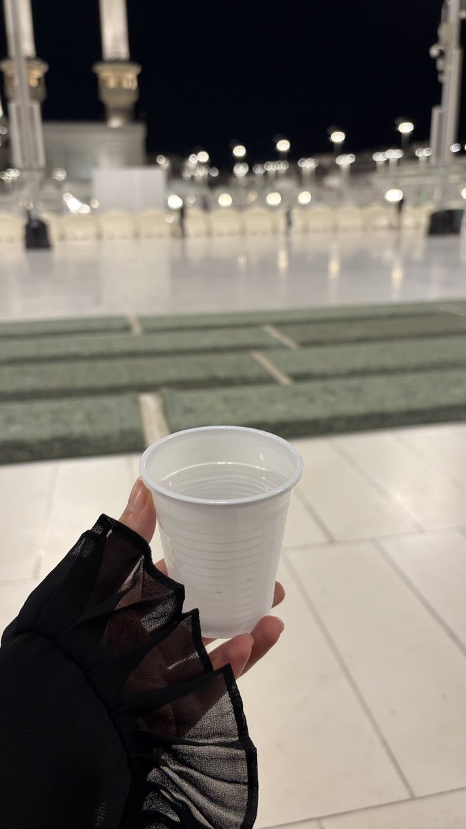 12_raxii's tweet photo. ﴿ يامّلاذ الهاربين ﴾
- يا الله اتيناك هاربين من أنفسنا، من دنيانا، اتيناك هاربين من كل شيء ، اللهم لا تردنا خائبين اللهم ضاقت بنا الأرض بما رحبت اللهم جبر من عندك اللهم ارحمنا واغفرلنا وعافينا https://t.co/Mt0p4Cz5Wr