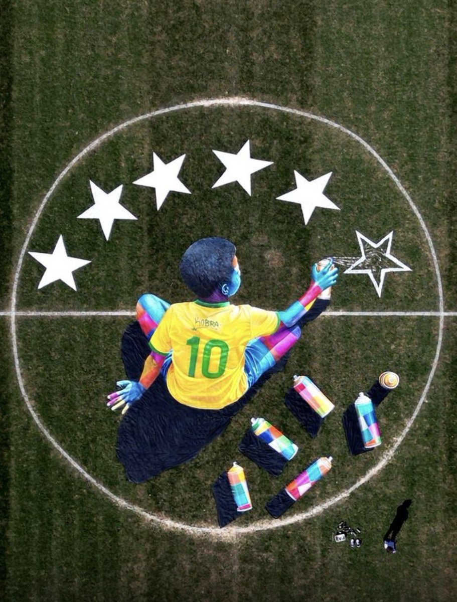 kobrastreetart's tweet photo. ‘Esperança’ é o nome desta minha pintura de quase 150 metros quadrados. Será que o hexa vem, como prevê este pequeno torcedor? Qual seu palpite? https://t.co/XqFNvtkmCB