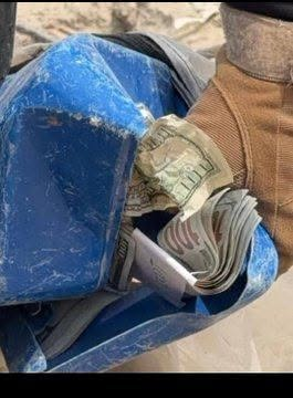RPolicial's tweet photo. 🇻🇪Si no detien a Impertor Jonathan Burgos división de Homicidio.. Don cómplices de este ladrón. https://t.co/OOEbkEFeLD