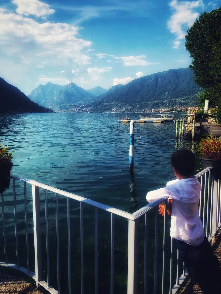 ArgiaBignami's tweet photo. #Comolake #Iseolake #june26 #landscapes #travelling #summer #onlyforlove https://t.co/UbHKWY2pOb