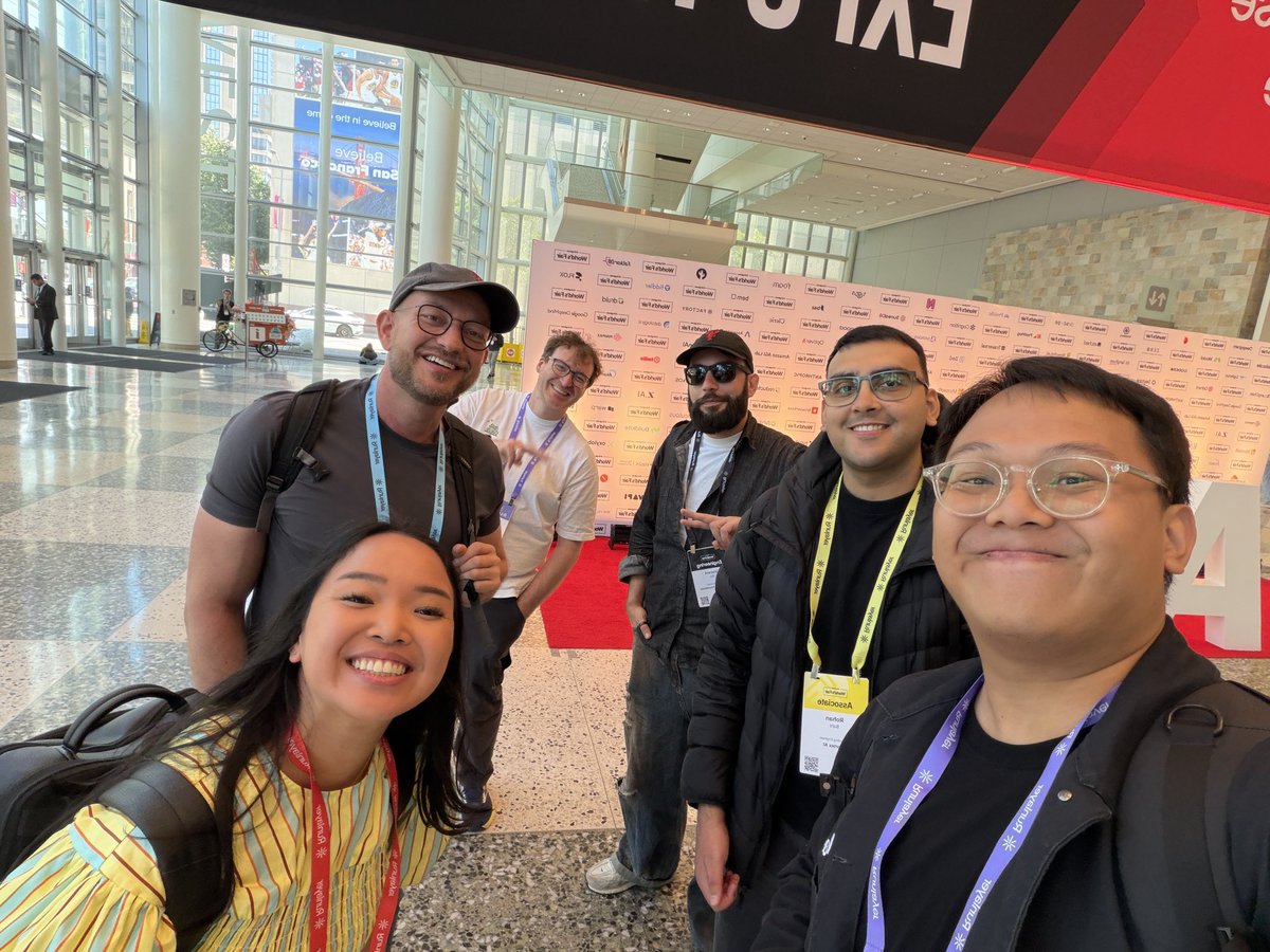 brianchew's tweet photo. yay! finally a photo with the legends!! @steipete @_lopopolo @vincent_koc 

@unprofeshme @Rb_9823 🙌🏻🙌🏻🎉🫡 https://t.co/HcoGKGUIvm