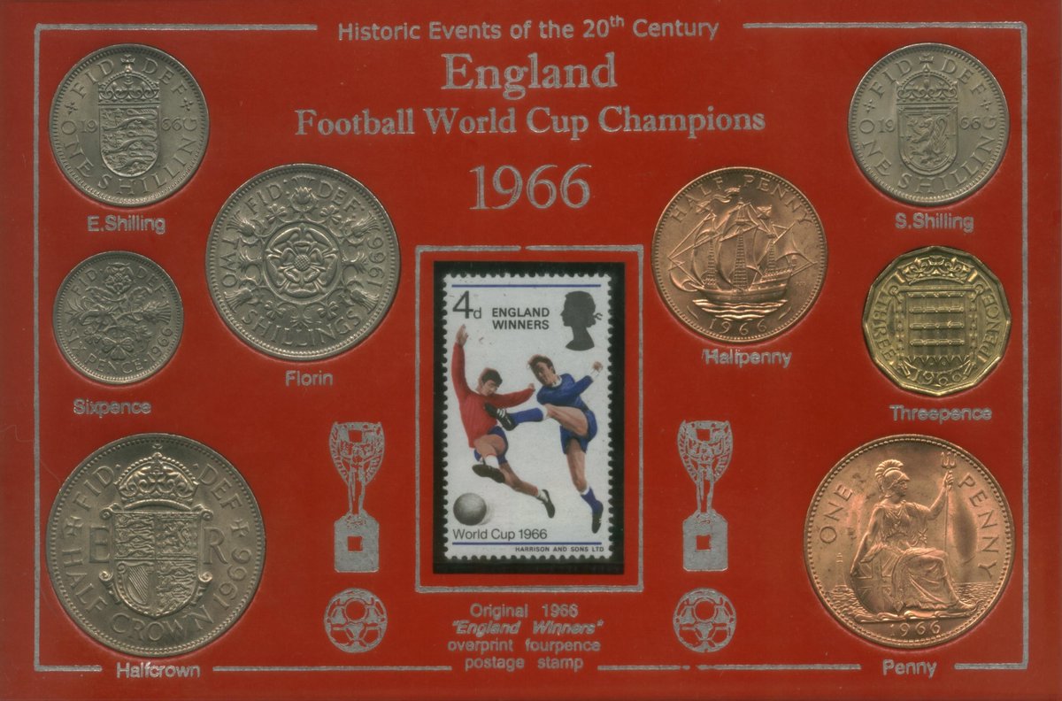 CoinGifts's tweet photo. Thomas Tuchel's #England face Congo DR in a World Cup R32 clash in Atlanta this evening, 5pm KO.
An Ideal Retro Gift Idea for a #ThreeLions #ENG Fan #ENGPAN #PANENG #WC2026 #ItsComingHome #WorldCup #WeAre26 #FIFAWorldCup #ENGCON #ENGRDC #ENGCOD
โก๏ธ https://t.co/CkGhToqtyX https://t.co/X4wojpOl0K