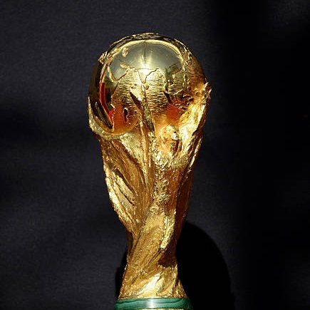 EPLworld's tweet photo. 🔔🔔🔔 

كيليان مبابي في كأس العالم 🏆 

🔸 18 مباراة
🔸 18 هدف 

عمره 27 عامًا 💎🇫🇷 https://t.co/UZxawCqHYo
