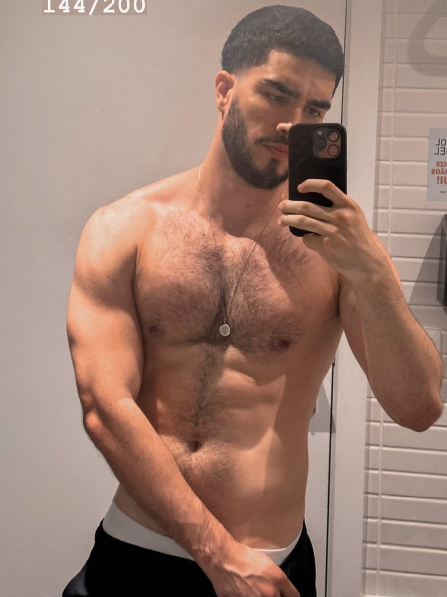 AllPop_BR's tweet photo. 🚨📸 Ator Leo Bittencourt. https://t.co/ZVBuwqUtNV