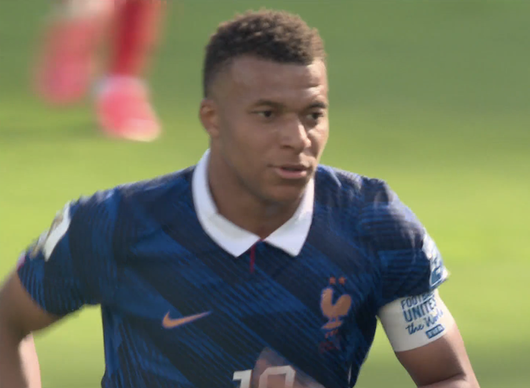 The Touchline | 𝐓 tweet media
