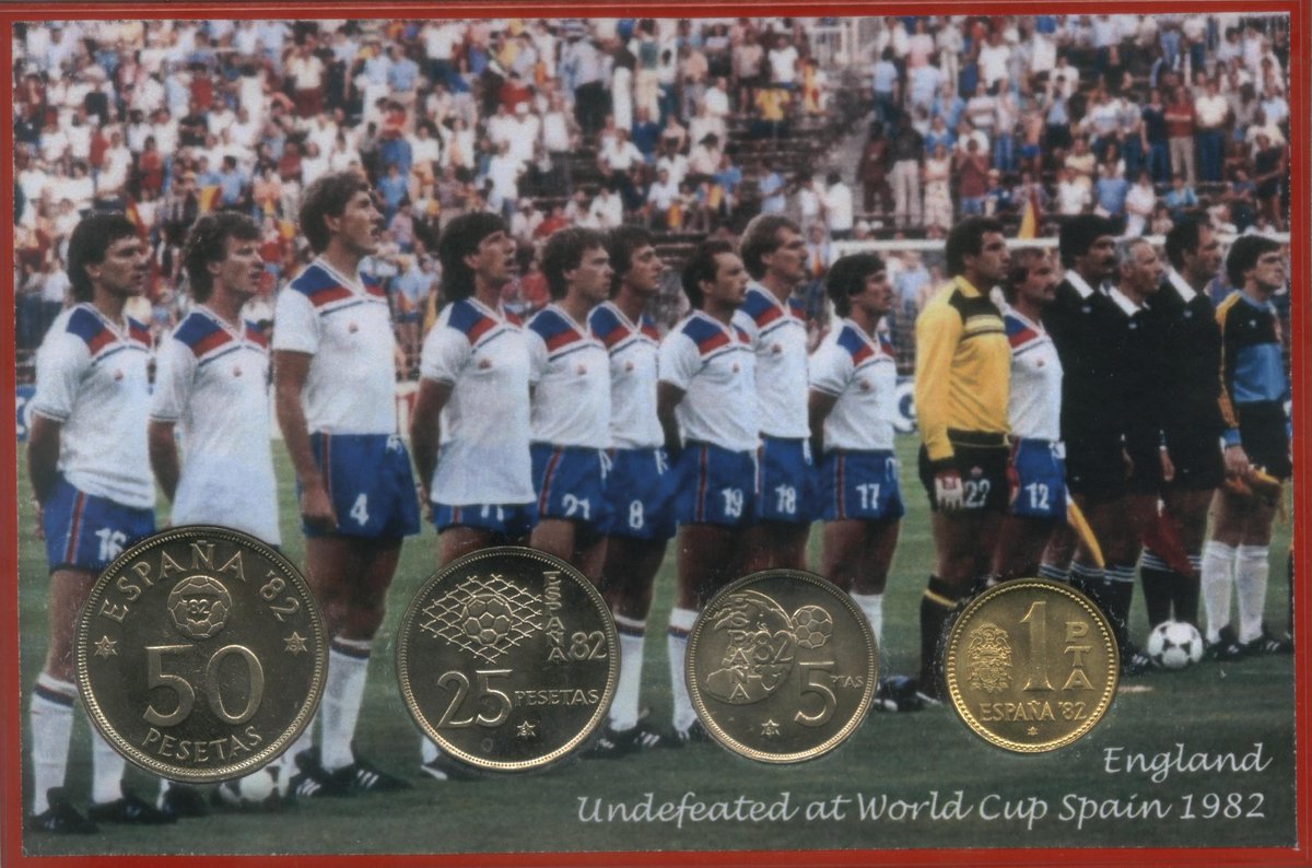 CoinGifts's tweet photo. Thomas Tuchel's #England face Congo DR in a World Cup R32 clash in Atlanta this evening, 5pm KO.
An Ideal Retro Gift Idea for a #ThreeLions #ENG Fan #ENGPAN #PANENG #WC2026 #ItsComingHome #WorldCup #WeAre26 #FIFAWorldCup #ENGCON #ENGRDC #ENGCOD
โก๏ธ https://t.co/CkGhToqtyX https://t.co/KMOeKwtuBV