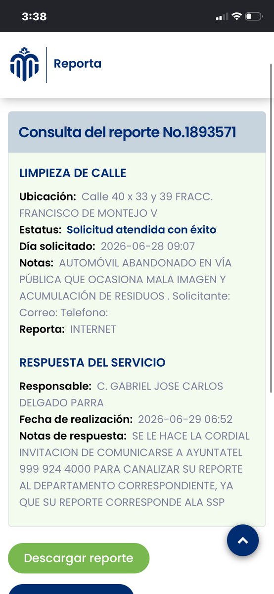 rafa_amaro's tweet photo. @AyuntaMerida Solicito de su valioso apoyo para dar seguimiento a la solicitud antes presentada en la página del ayuntamiento .
@CeciliaPatronL  existen tres autos abandonados en la misma calle en menos de 100 metros . Esto da mala imagen y provoca acumulación de residuos. https://t.co/V2QMqoBZgm