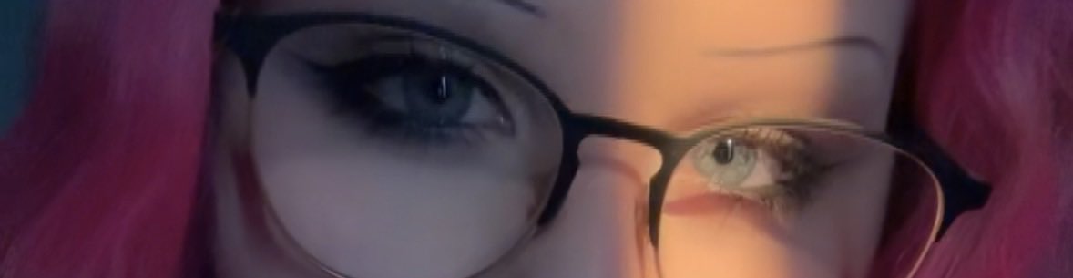 evilgothbitch's tweet photo. thx for noticing 😋 https://t.co/cRGTGUlXGb
