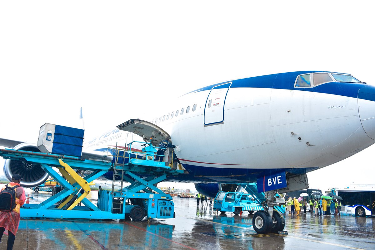 flyairpeace's tweet photo. Today, we successfully completed our second humanitarian evacuation mission from South Africa, safely bringing home 271 Nigerians aboard our Boeing 777-200 in partnership with the Federal Government of Nigeria.

With this latest operation, Air Peace has now evacuated 533 Nigerian nationals in two missions during the ongoing exercise, reaffirming our unwavering commitment to national service and the safety of Nigerians wherever they may be.
