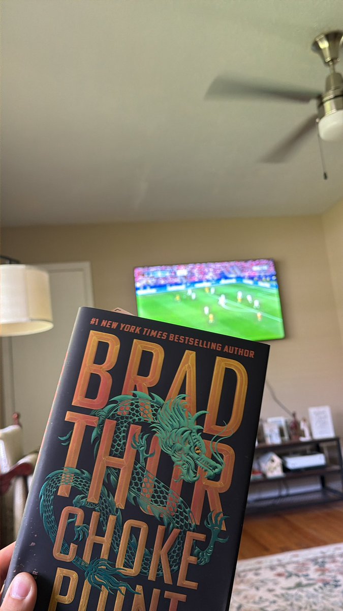 wesemory's tweet photo. Choke Point by @BradThor and watching @erling = legendary combo. https://t.co/eftHyH1i30