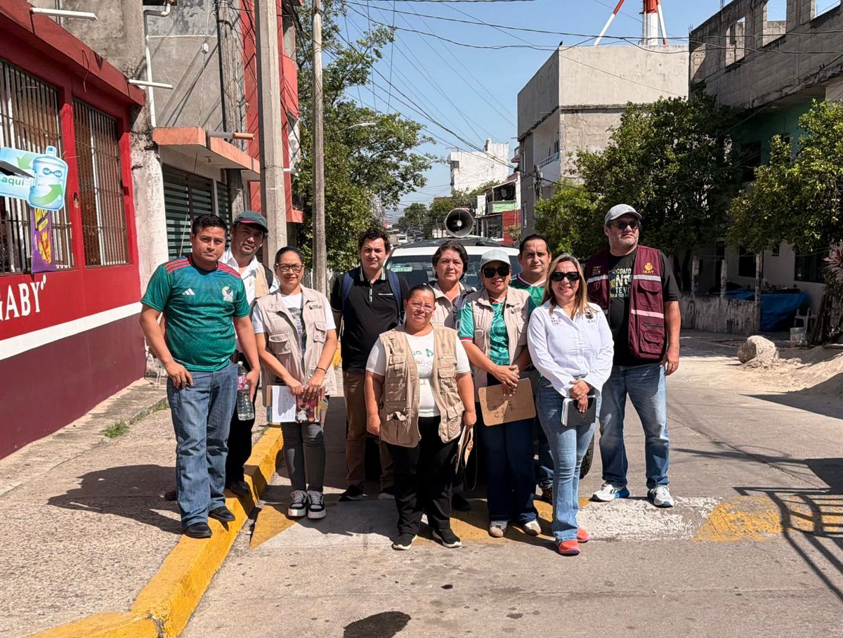 IEATTABASCO's tweet photo. Mientras nuestra Selección lo da todo en la cancha, nuestros colaboradores siguen dándolo todo en el territorio. 💪 Sabor a partido, pero también a compromiso: nuestro equipo continúa recorriendo las comunidades para acercar todos nuestros servicios a quienes más lo necesitan. https://t.co/Pa1gBS8JX3