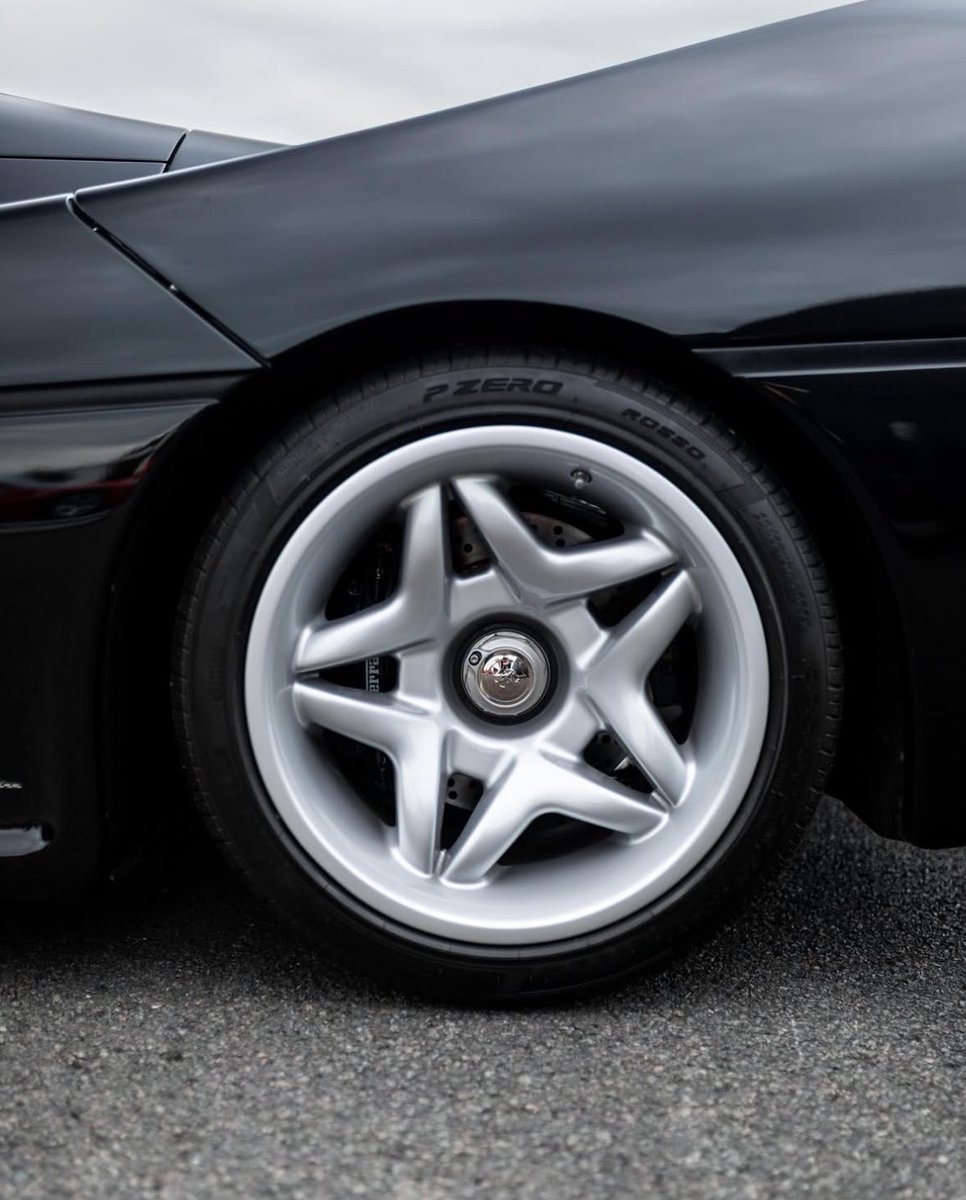 Shtreetwear's tweet photo. Nero Daytona Ferrari F50 https://t.co/APW8vCLiFX