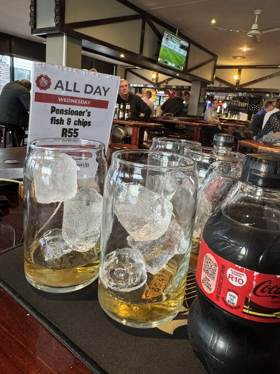 DJHugolaw's tweet photo. Very quiet day on the rioting front in Johannesburg today. Had to gooi our own klippies https://t.co/YKxJrqssNa