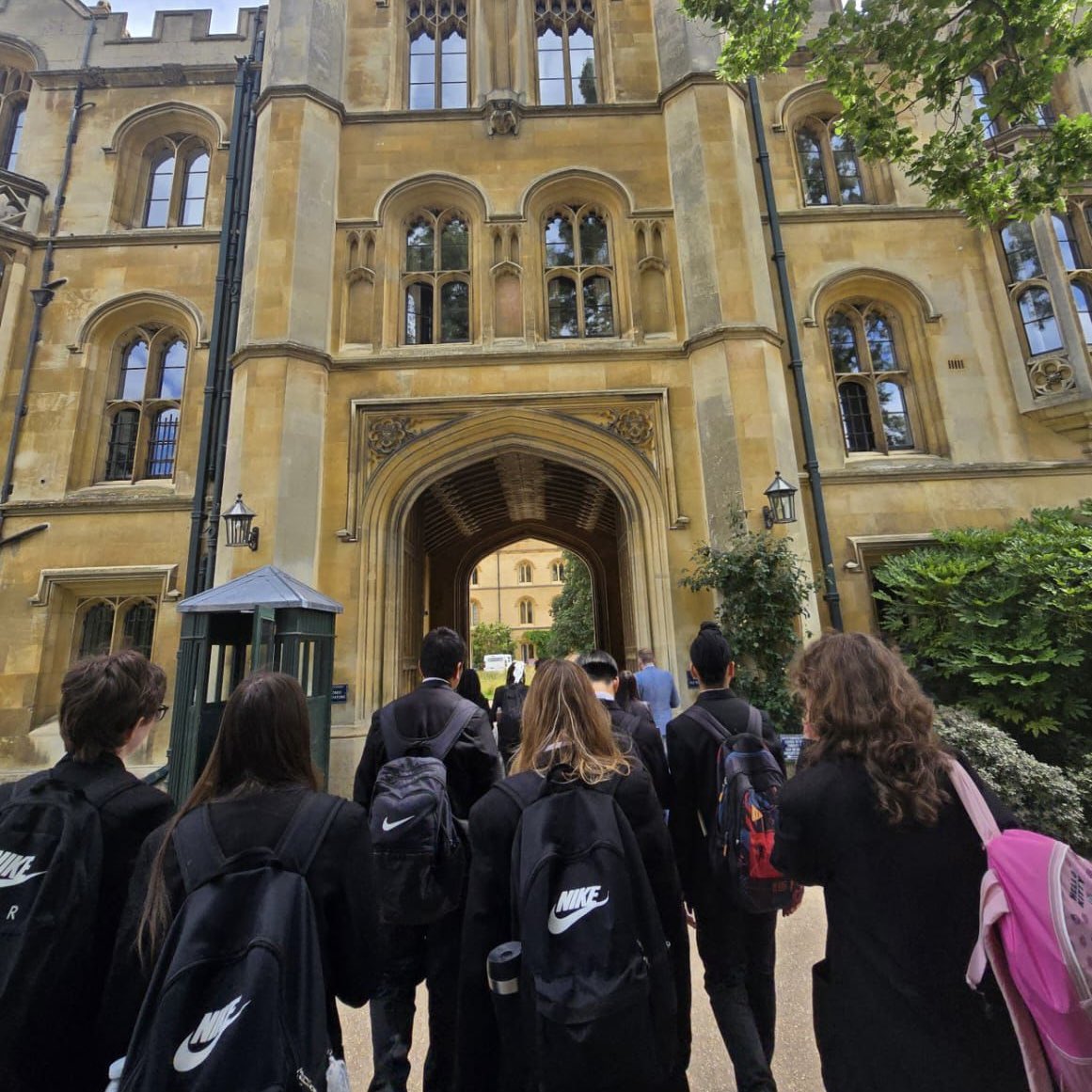 TheWellsAcademy's tweet photo. Students in Year 10 visited Trinity College at Cambridge University today to learn about life at a world leading university.

They toured the college and learnt about the importance of working hard to gain fantastic qualifications that will open doors for the future!

#Ambition https://t.co/vZNHR8LtYd