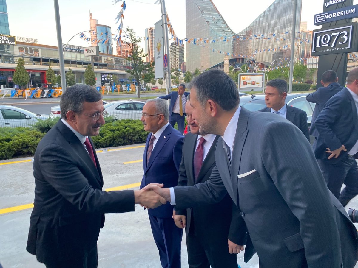K_VolkanDemirel's tweet photo. Ordu Büyükşehir Belediye Başkanımız Sn. Hilmi Güler’in kızı Zişan Hanım ile Ozan Bey’in nikâhına katıldık. 

Genç çiftimizi tebrik ediyor, Güler ve Özcan ailelerine hayırlı olsun dileklerimizi iletiyor; ömür boyu sağlık, huzur ve mutluluk diliyoruz. https://t.co/MBenfrYSHJ