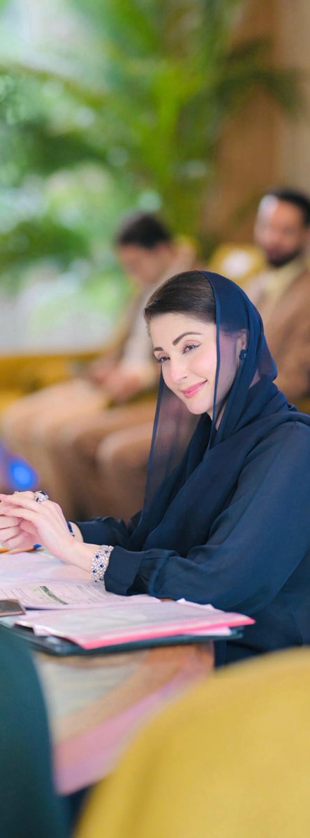 Pmln125's tweet photo. الحمدللہ! 💚

آج میری 100K (ایک لاکھ) پوسٹس مکمل ہو چکی ہیں۔

میرا ایکس (Twitter) اکاؤنٹ استعمال کرنے کا صرف ایک مقصد رہا ہے: میاں محمد نواز شریف کے نظریے اور مسلم لیگ (ن) کے مثبت پیغام کو عوام تک پہنچانا۔

اس سفر میں میری حوصلہ افزائی کرنے والی مسلم لیگ (ن) کی سوشل میڈیا ٹیم کا تہہ دل سے شکر گزار ہوں۔

ان شاء اللہ آئندہ بھی اسی جذبے، خلوص اور مستقل مزاجی کے ساتھ پارٹی اور اس کے نظریے کے لیے اپنا کردار ادا کرتا رہوں گا۔

پاکستان زندہ باد 🇵🇰
مسلم لیگ (ن) پائندہ باد 💚
@MaryamNSharif 
@NawazSharifMNS