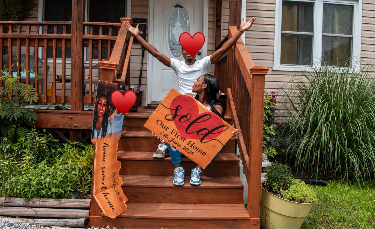 xx__nyaa's tweet photo. As June ☀️comes to an end ........
We became homeowners👩🏽‍❤️‍👨🏽🏡
When you came into my life, you brought peace, consistency, and a love that felt safe. Thankyou for this journey we’re on ✨🥳 https://t.co/22BFwgwJsa