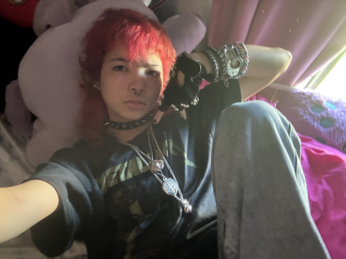 ࣪𓏵 GOREBOY 𓈒 ✙ - GOT SUSSED tweet media