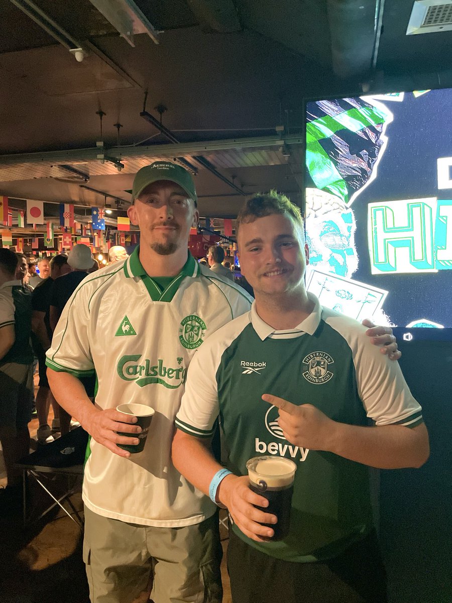 TheHibsRamble's tweet photo. Postcards from Dublin xo

What’s for dinner?
Lots of love, Shaun, John and Rory. 

🪉🇮🇪 https://t.co/gyXoSzXOzM