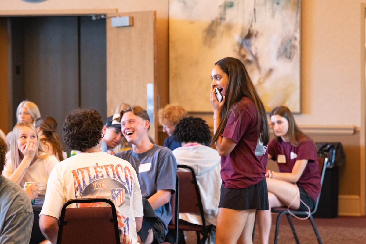 Roanoke College tweet media