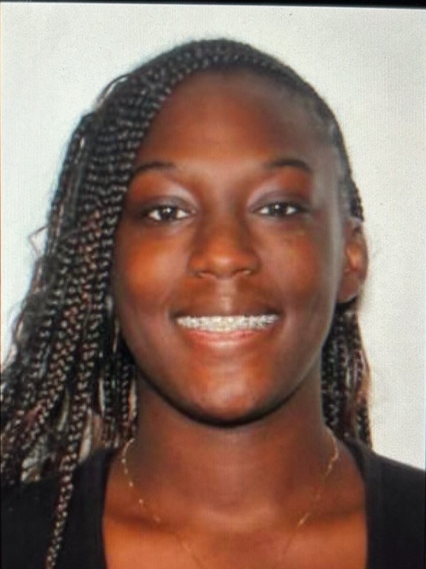 TampaPD's tweet photo. We've issued a Missing and Endangered Alert for 24-year-old Terache Carter and her three children.

Carter was last seen on the 700-block of E Robson St this morning and reportedly made several statements threatening to harm herself.

Just before 11:00 a.m., she left the residence with her children in a blue Hyundai (unknown model and license plate). It is believed she was traveling towards Pinellas County.

Have information? Call 813-231-6130 and reference 26-385407.