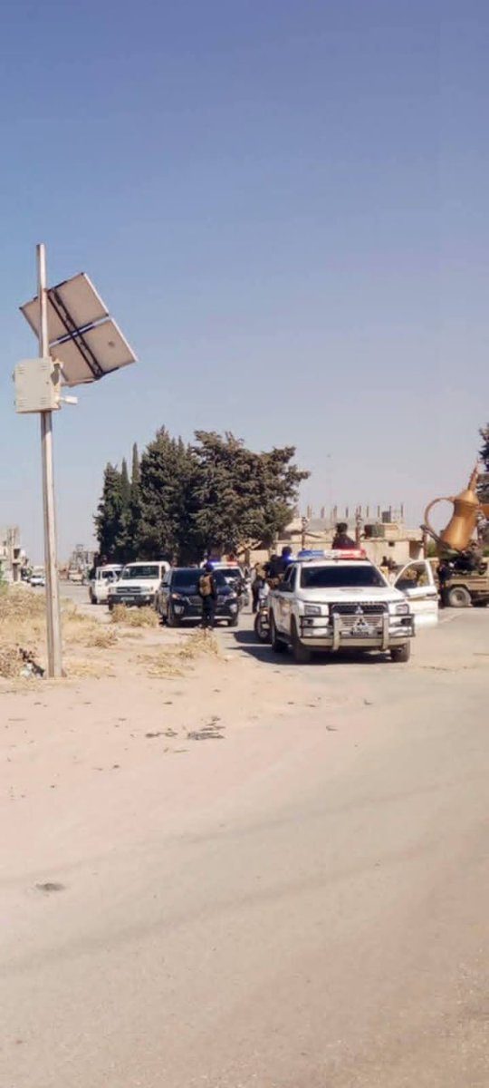 RojavaGundem4's tweet photo. 📍Efrin

Til A'ran ve Til Hasel'de 10 Kürt genci, uydurma suçlamalarla "Amşad ve Hamza" çete grupları tarafından  esir alındı.

https://t.co/40HcqKMRm0 https://t.co/5SsfmCDWys