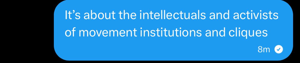 bronzeagemantis's tweet photo. For clarification re some replies. This is not a KnowNothing xeet. I referred to Robert P George for a reason. Barrett and Roberts are part of institutional Catholic conservative movement in a way Alito and Thomas aren’t. https://t.co/qv8lfjpplm