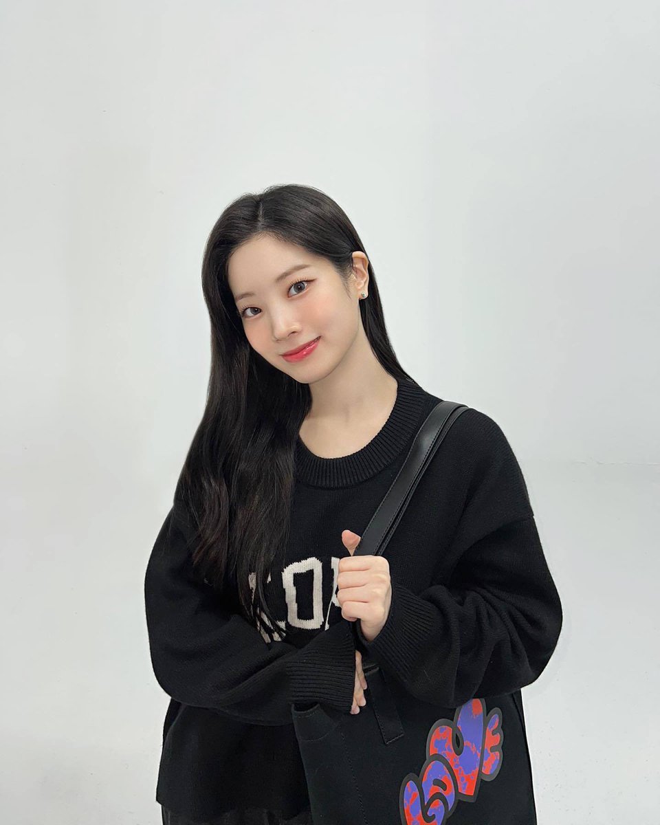 dubushop0528's tweet photo. 🖤✨ https://t.co/ZSBywCitze